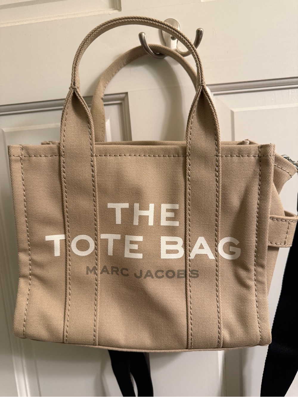 Marc Jacobs Beige Canvas Tote Bag with White Logo - size small
